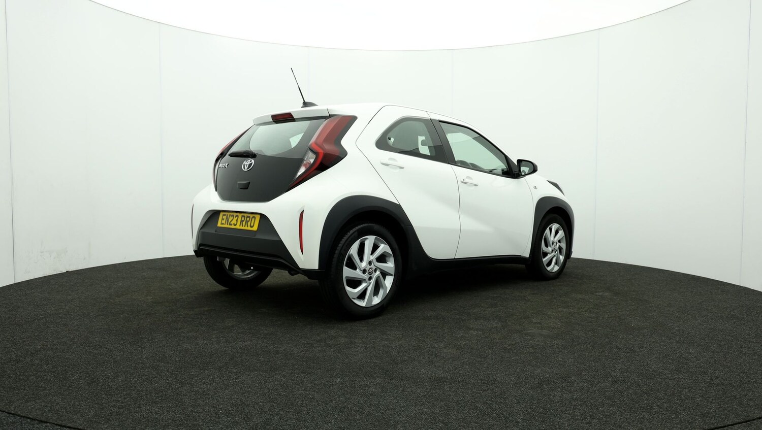 Used Toyota Aygo X 2023 for sale - 76810364: Photo 28