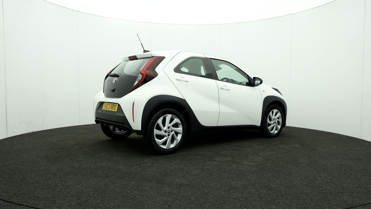 Used Toyota Aygo X 2023 for sale - 76810364: Photo 29