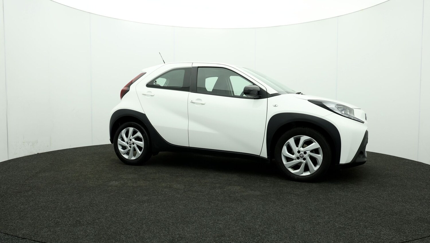 Used Toyota Aygo X 2023 for sale - 76810364: Photo 39