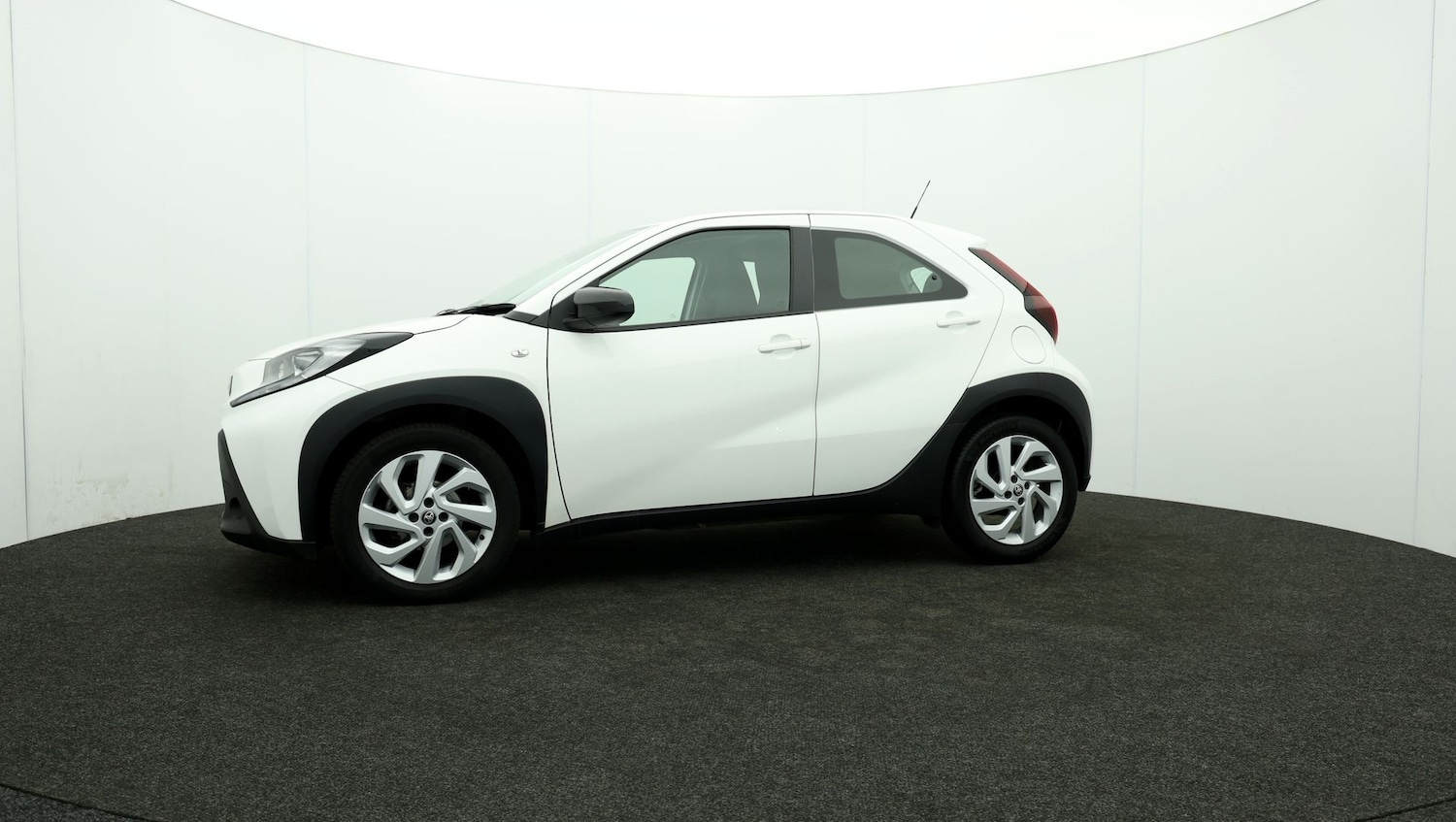 Used Toyota Aygo X 2023 for sale - 76810364: Photo 61
