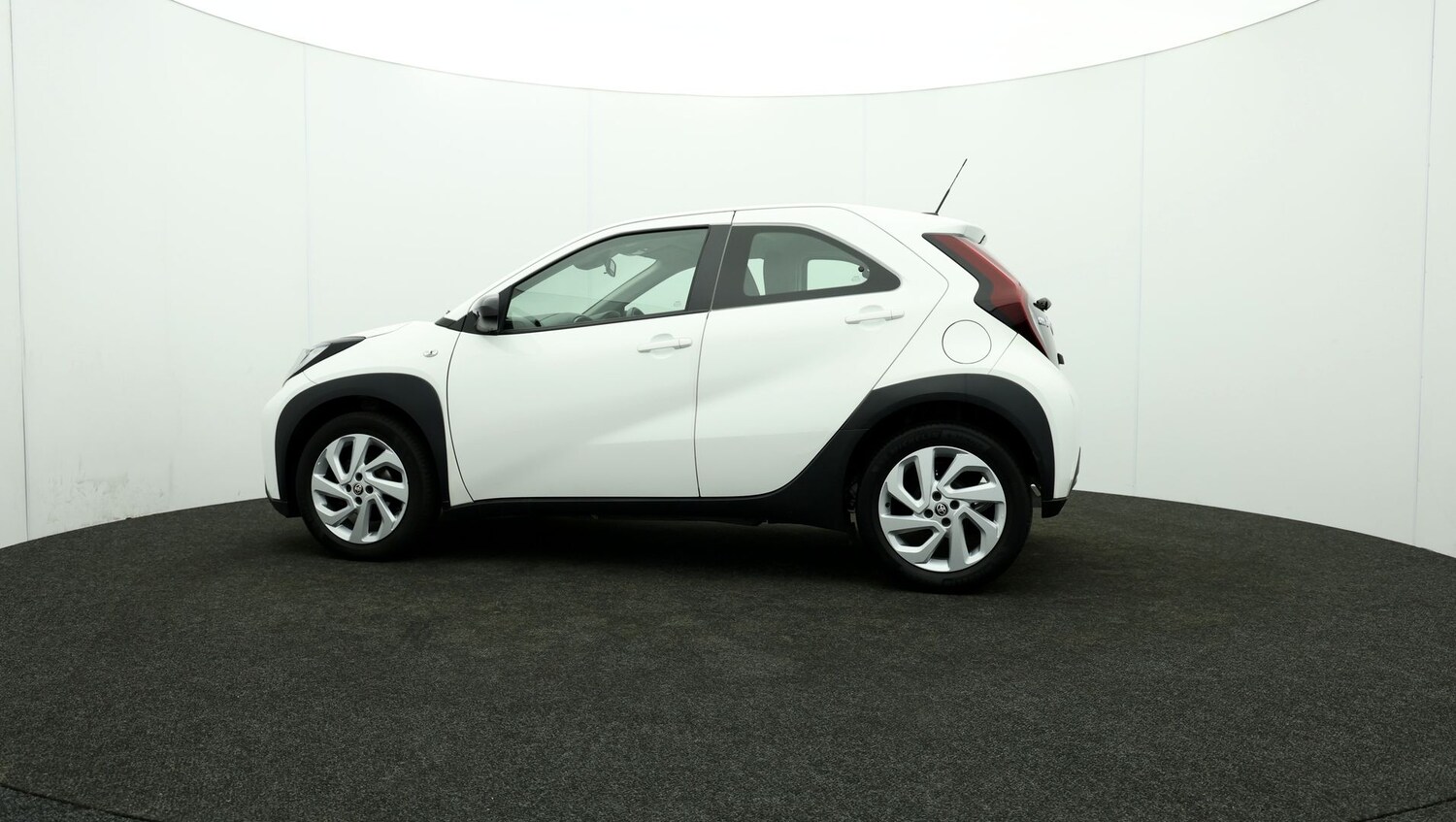 Used Toyota Aygo X 2023 for sale - 76810364: Photo 66
