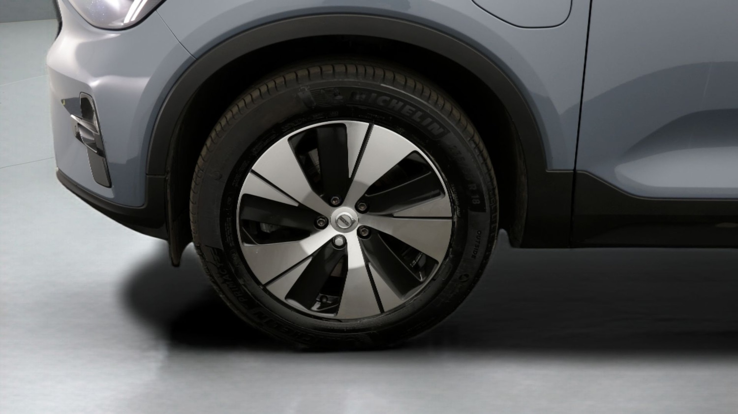 Used Volvo XC40 2023 for sale - 77945616: Photo 18