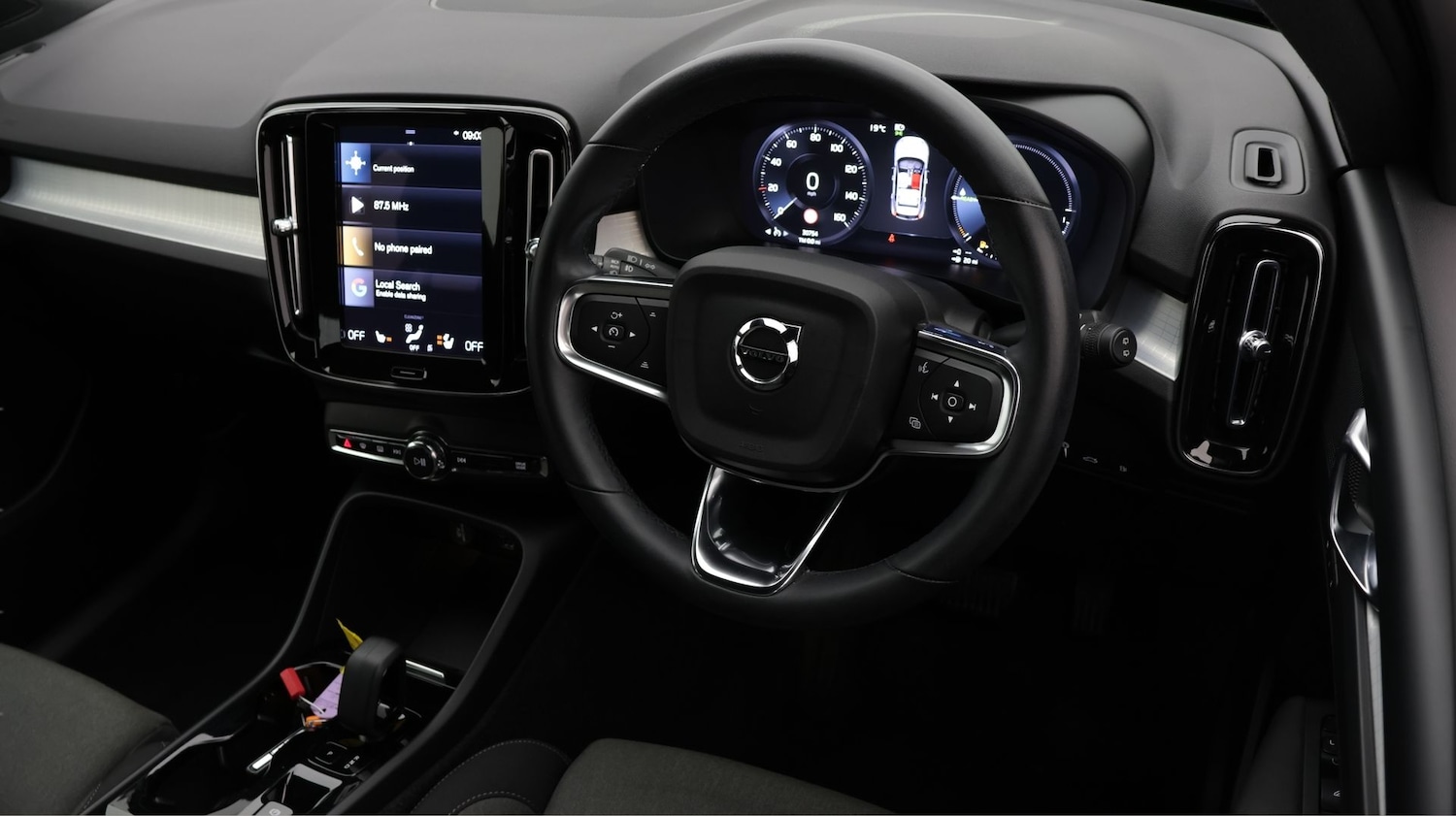 Used Volvo XC40 2023 for sale - 77945616: Photo 9