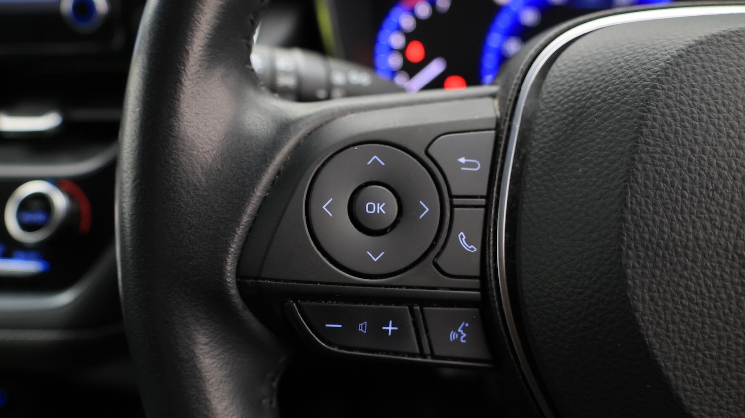 Used Toyota Corolla 2022 for sale - 76380799: Photo 23