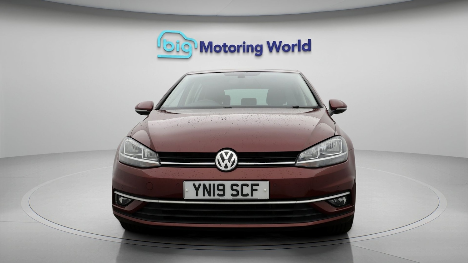 Used Volkswagen Golf 2019 for sale - 77854932: Photo 2