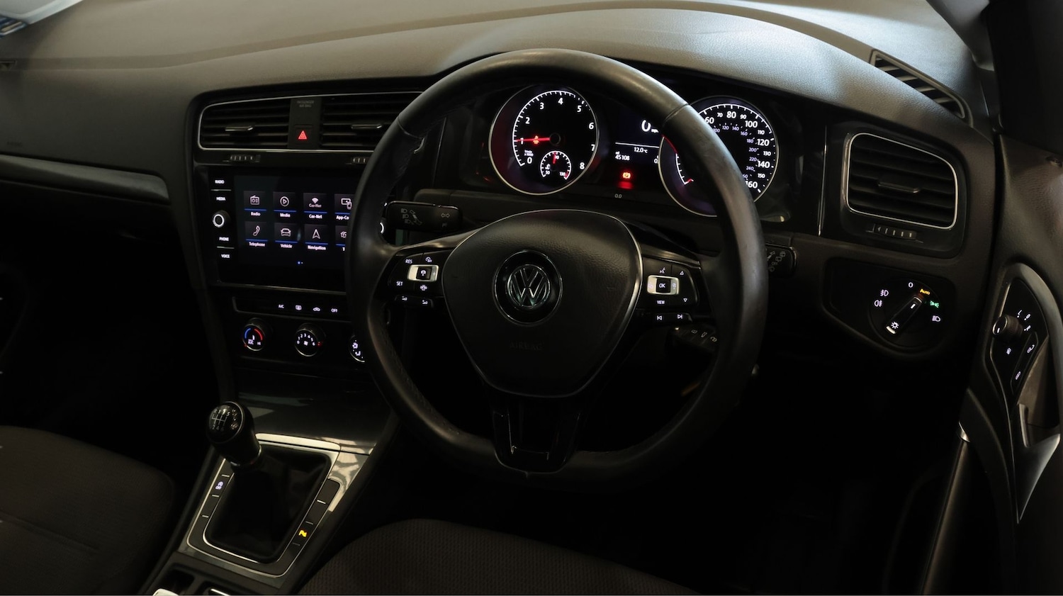 Used Volkswagen Golf 2019 for sale - 77854932: Photo 9