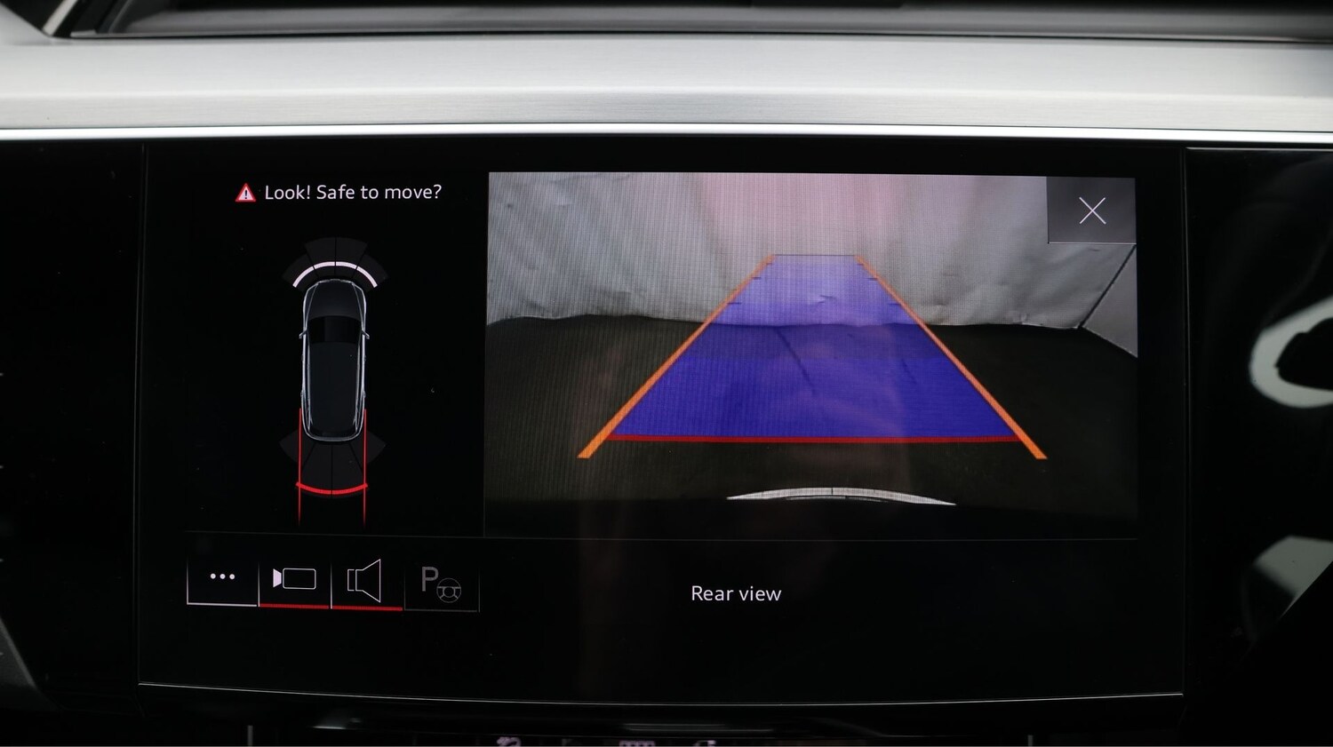 Used Audi e-tron 2022 for sale - 78055107: Photo 26