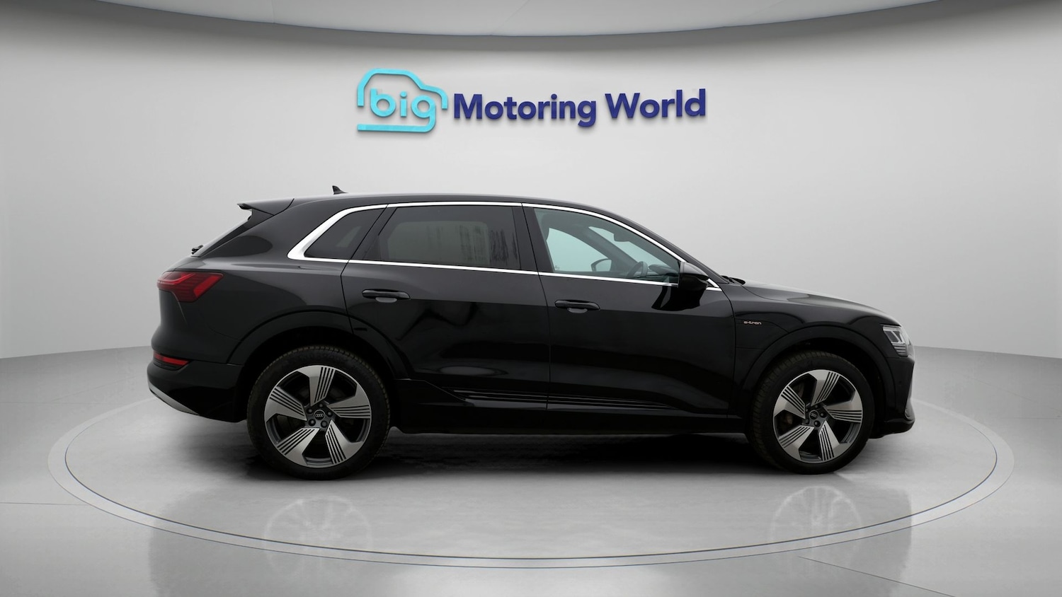 Used Audi e-tron 2022 for sale - 78055107: Photo 8