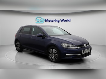 Used Volkswagen Golf 2017 for sale - 75478361: Photo