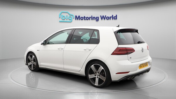 Used Volkswagen Golf 2020 for sale - 75302178: Photo 6