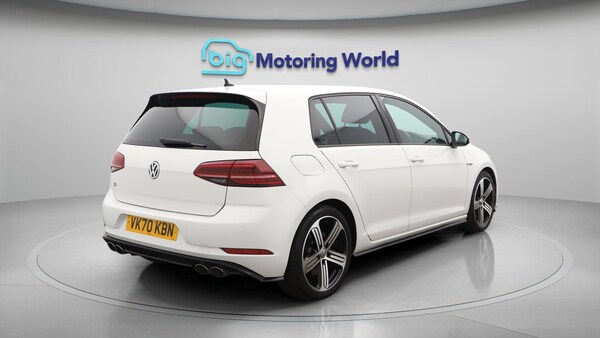 Used Volkswagen Golf 2020 for sale - 75302178: Photo 8