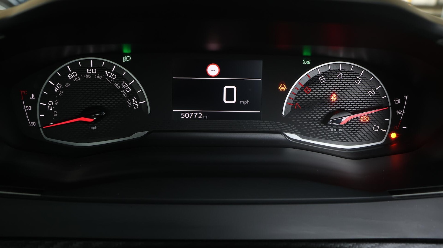 Used Peugeot 208 2020 for sale - 76512300: Photo 10