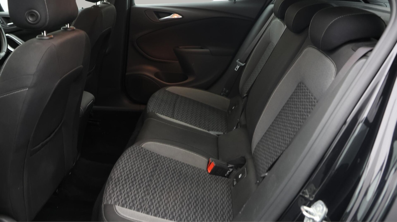 Used Vauxhall Astra 2020 for sale - 76457956: Photo 17