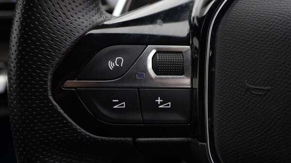 Used Peugeot 3008 2021 for sale - 76284118: Photo 24