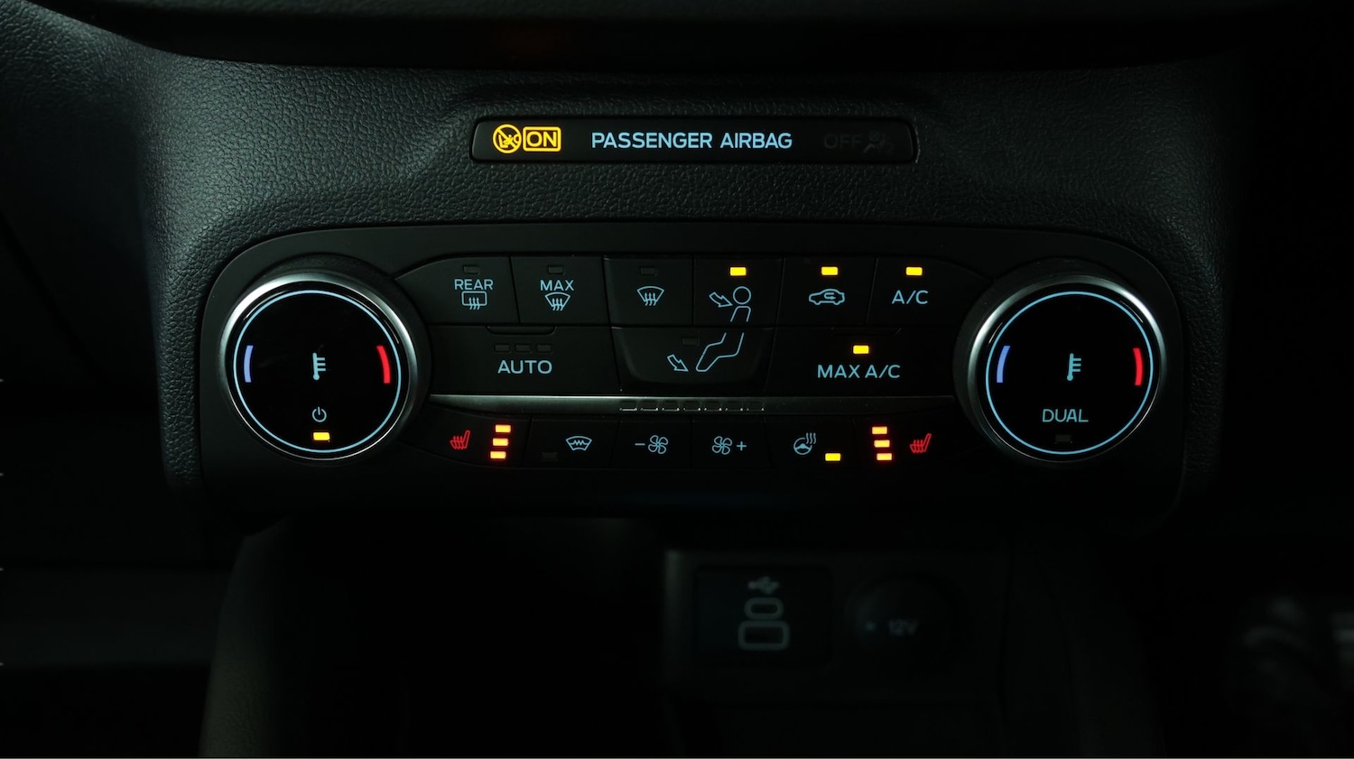 Used Ford Kuga 2023 for sale - 77694610: Photo 11