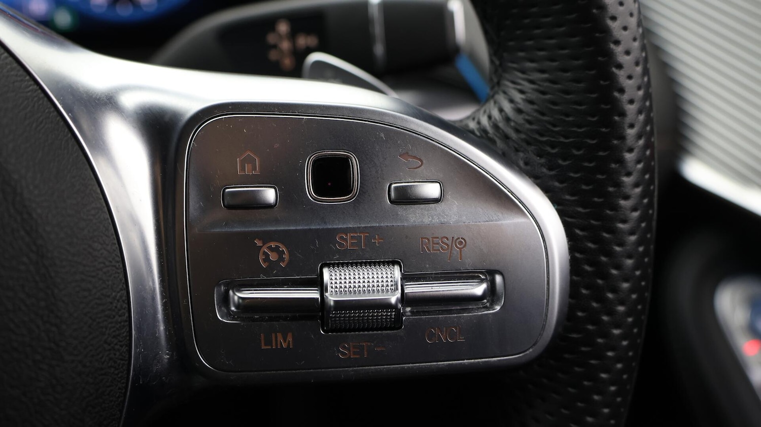 Used Mercedes-Benz EQC 2022 for sale - 76424320: Photo 26