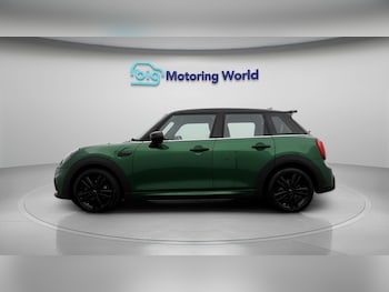 Used MINI Hatch 2022 for sale - 79074193: Photo