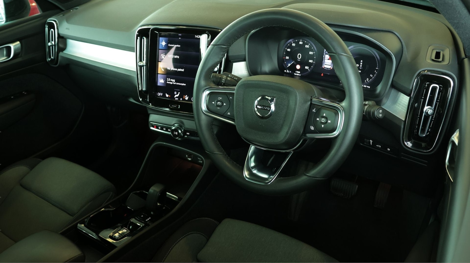 Used Volvo XC40 2023 for sale - 77721626: Photo 9