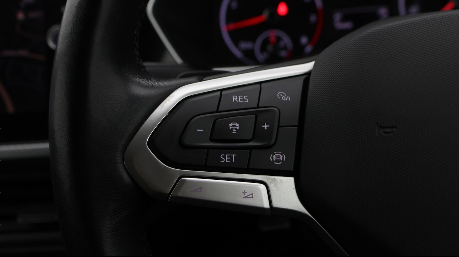 Used Volkswagen T-Cross for sale - 76727655: Photo 24