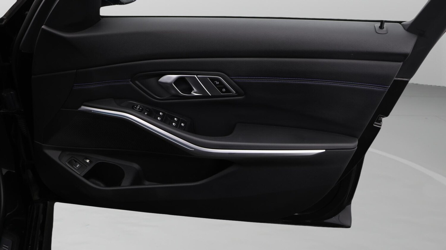 Used BMW 3 Series 2022 for sale - 76657830: Photo 16