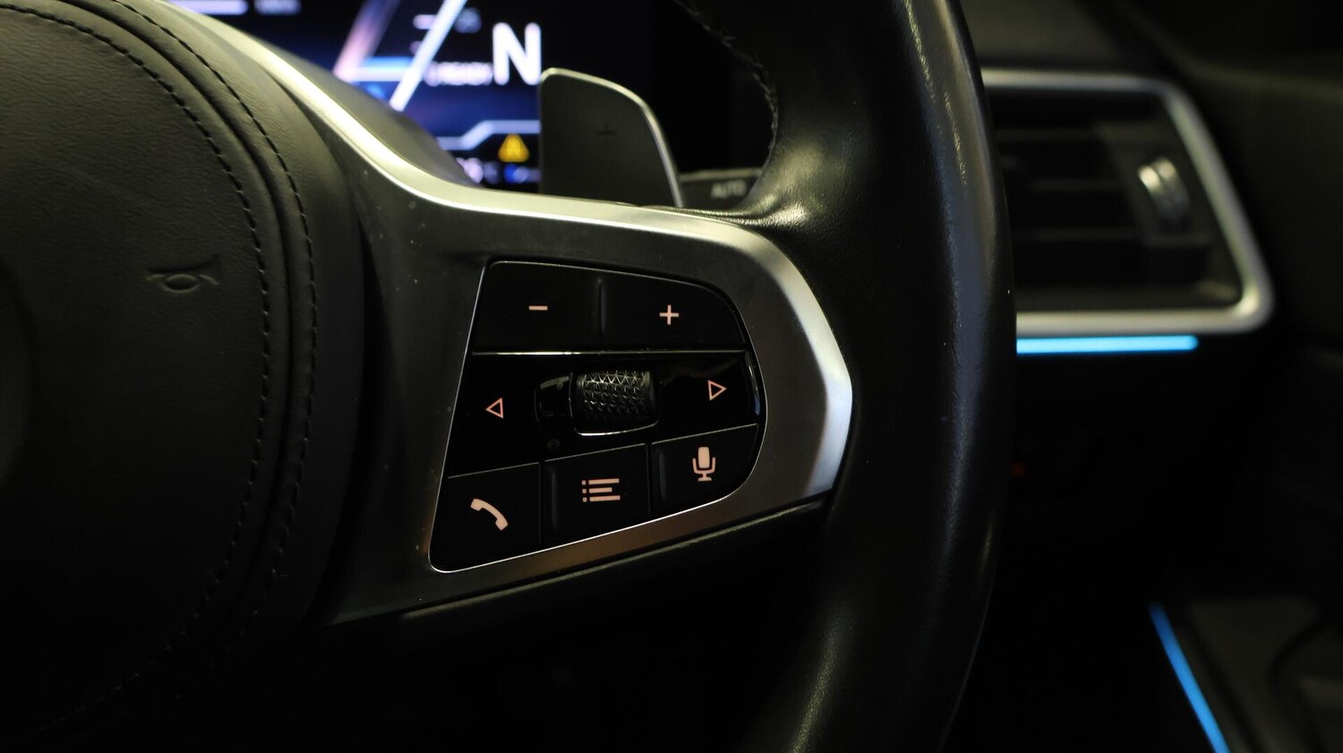 Used BMW 3 Series 2022 for sale - 76657830: Photo 24