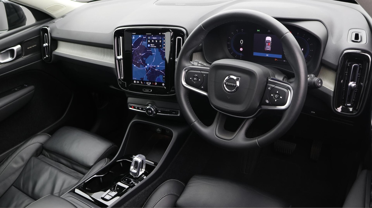 Used Volvo XC40 2023 for sale - 76456847: Photo 10