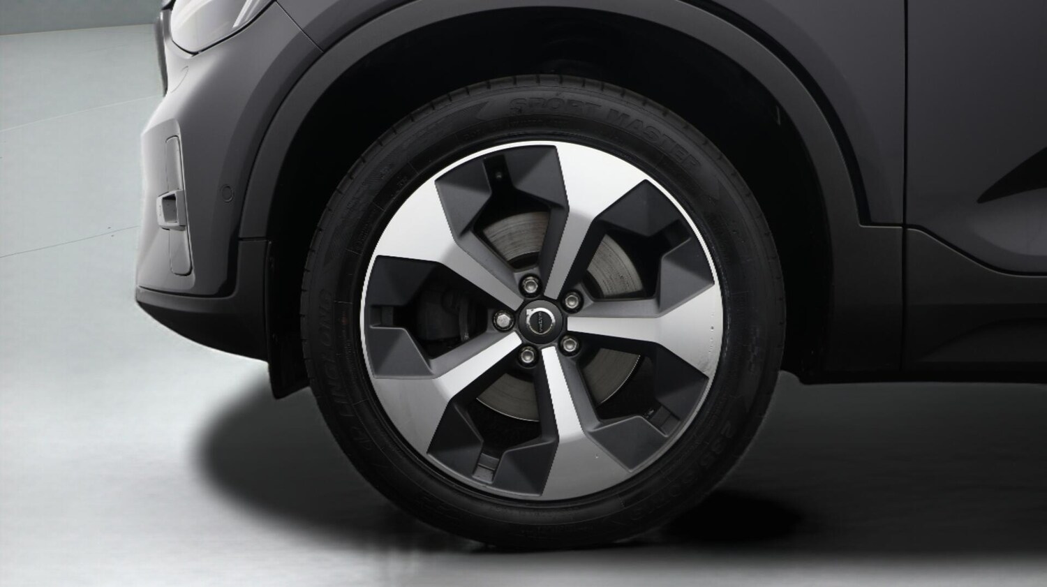 Used Volvo XC40 2023 for sale - 76456847: Photo 19