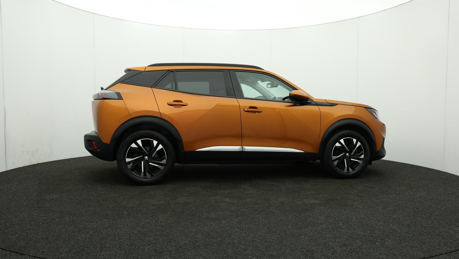Used Peugeot E-2008 2021 for sale - 75978730: Photo 41