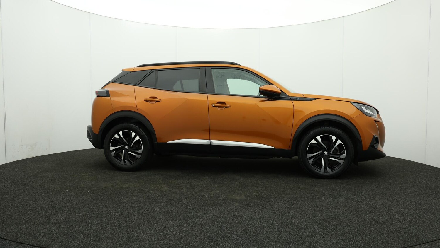 Used Peugeot E-2008 2021 for sale - 75978730: Photo 44