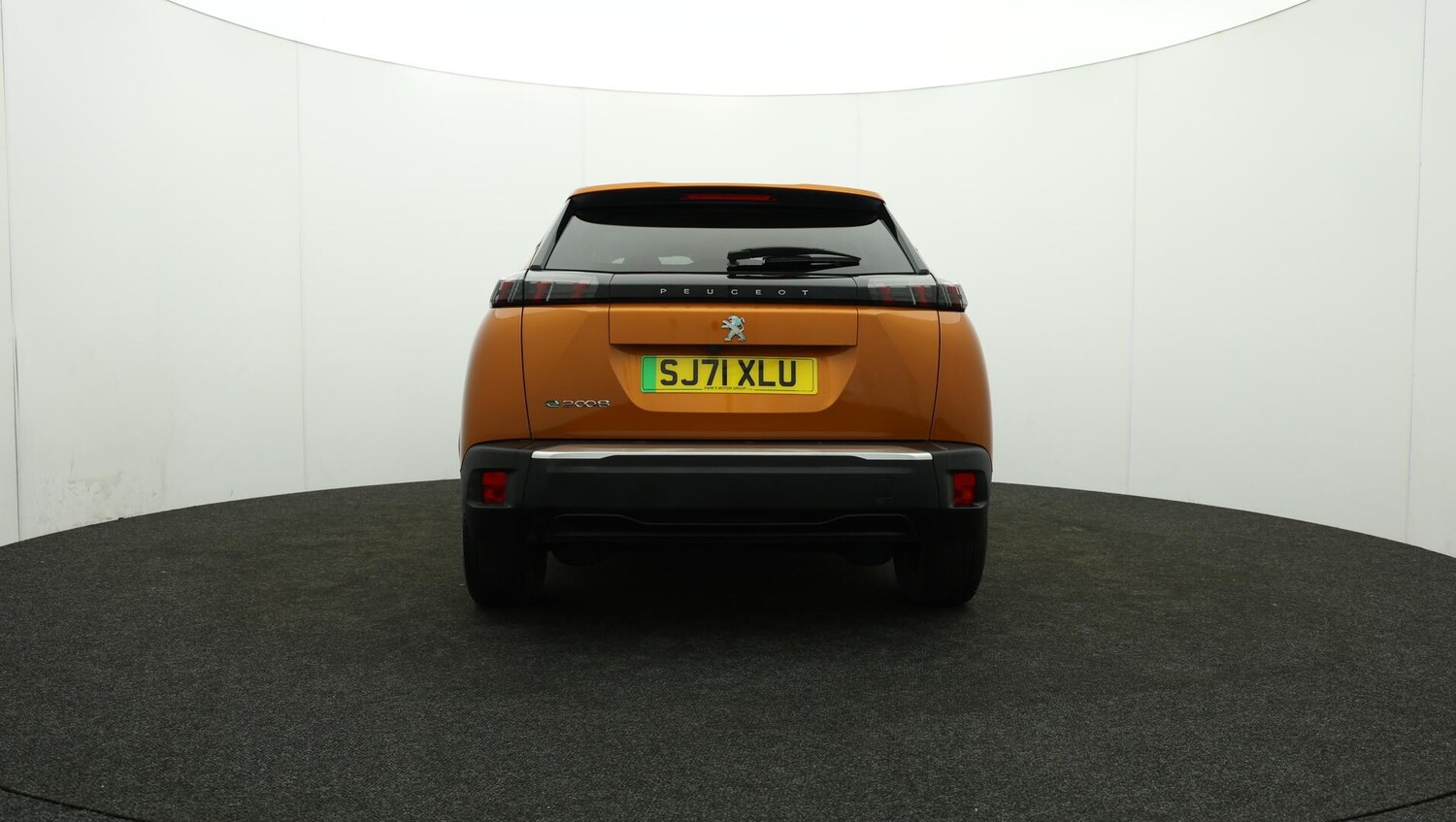 Used Peugeot E-2008 2021 for sale - 75978730: Photo 57