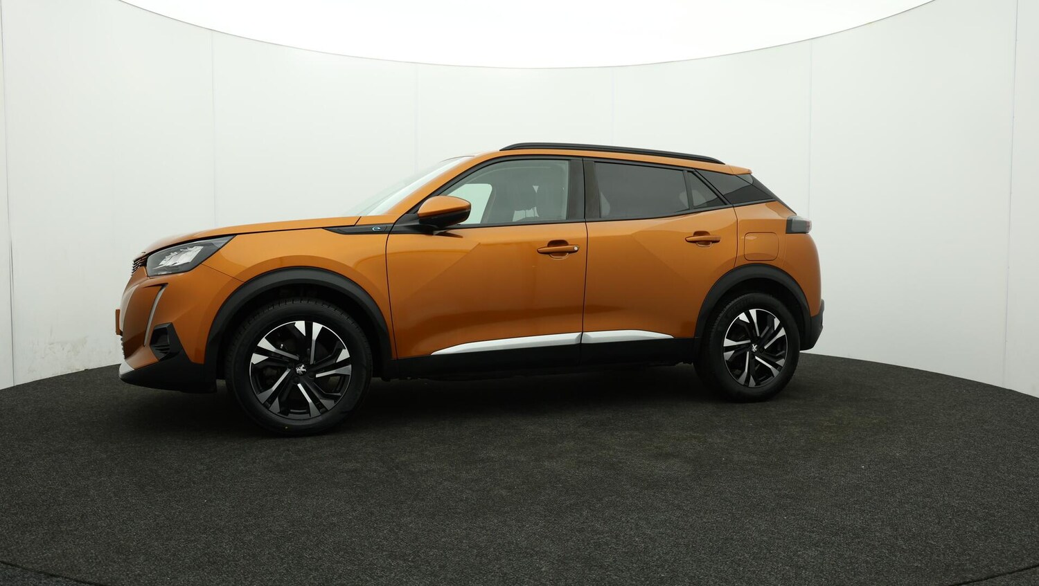 Used Peugeot E-2008 2021 for sale - 75978730: Photo 69