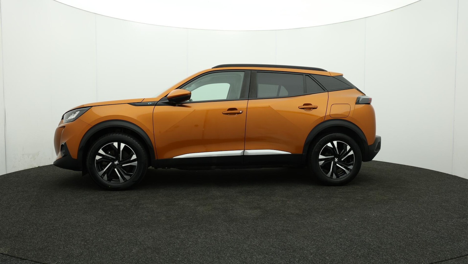 Used Peugeot E-2008 2021 for sale - 75978730: Photo 71