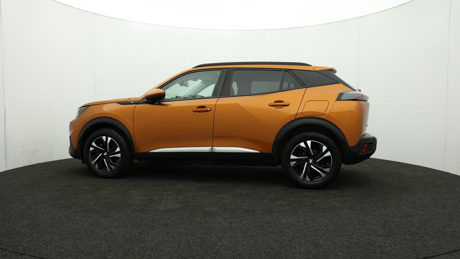 Used Peugeot E-2008 2021 for sale - 75978730: Photo 74