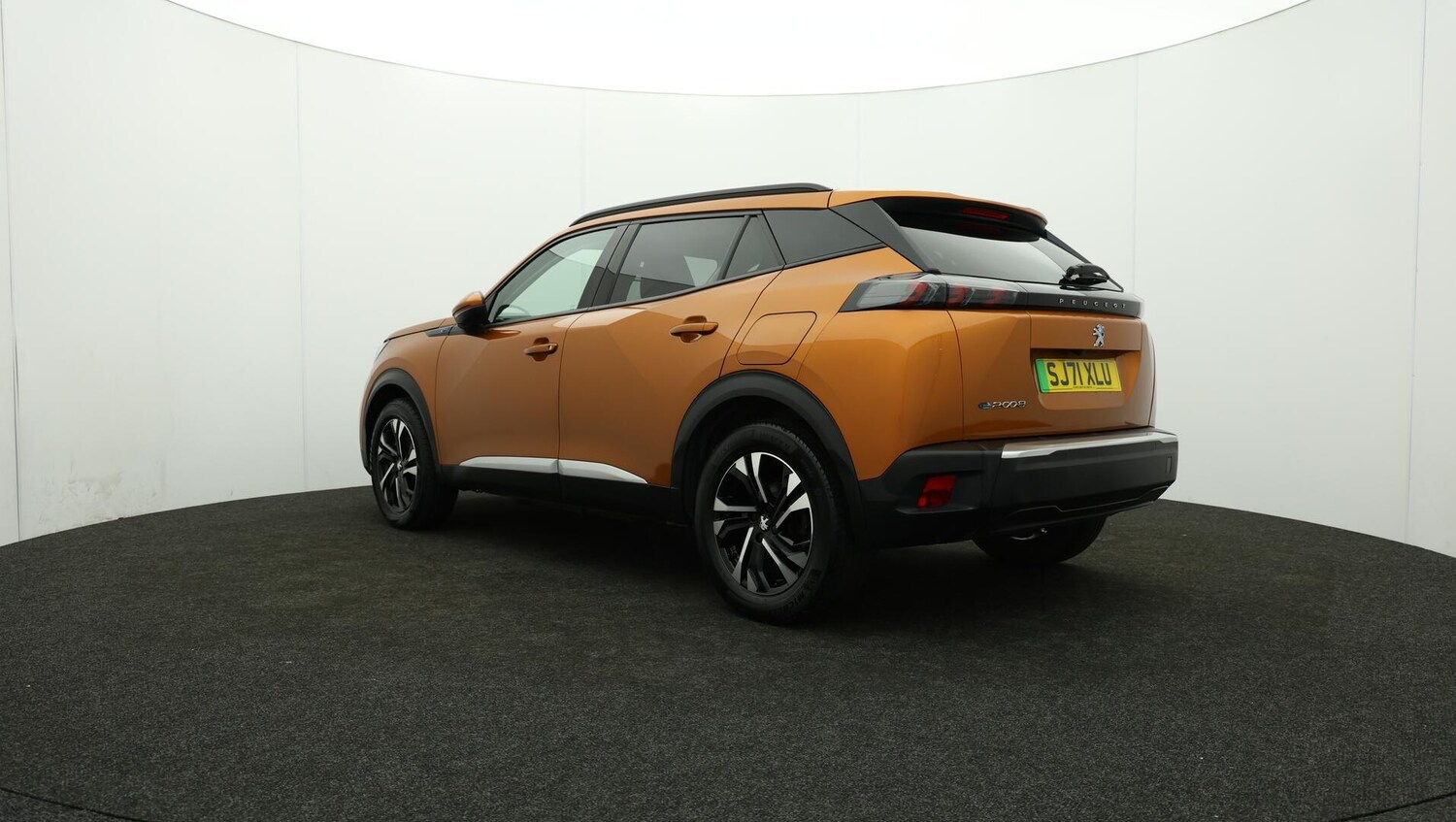 Used Peugeot E-2008 2021 for sale - 75978730: Photo 80