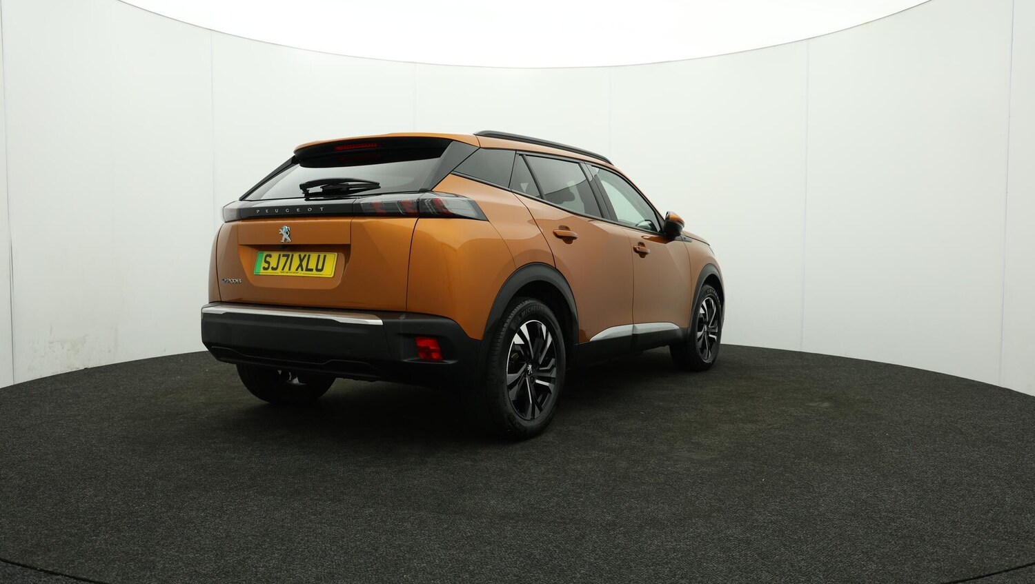 Used Peugeot E-2008 2021 for sale - 75978730: Photo 85