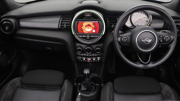 Used MINI Convertible 2018 for sale - 76228126: Photo 14