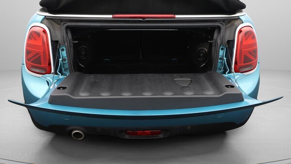 Used MINI Convertible 2018 for sale - 76228126: Photo 18