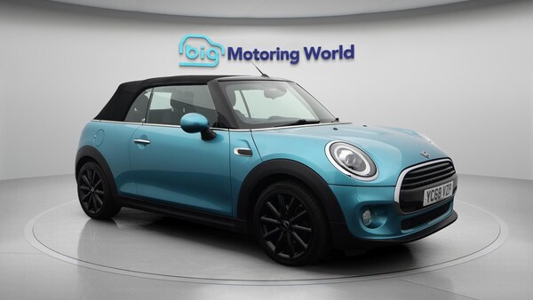 Used MINI Convertible 2018 for sale - 76228126: Photo 21