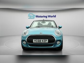 Used MINI Convertible 2018 for sale - 76228126: Photo 3