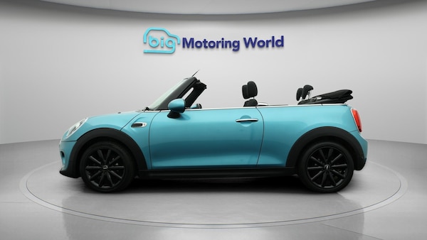 Used MINI Convertible 2018 for sale - 76228126: Photo 5