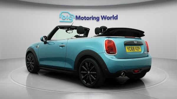 Used MINI Convertible 2018 for sale - 76228126: Photo 6