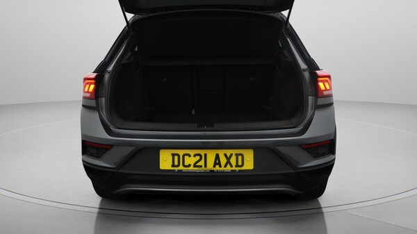 Used Volkswagen T-Roc for sale - 76247932: Photo 18