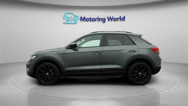Used Volkswagen T-Roc for sale - 76247932: Photo 5
