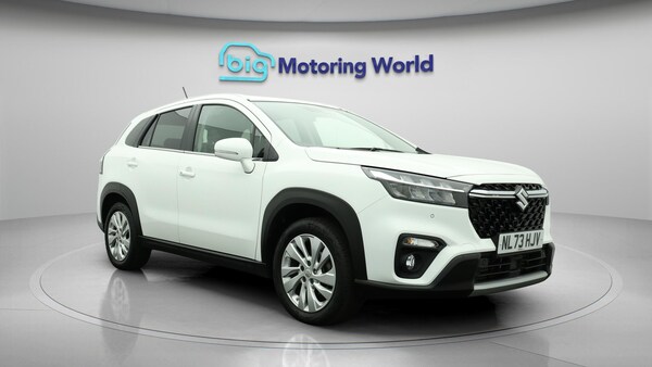 Used Suzuki SX4 S-Cross 2023 for sale - 76295412: Photo 2