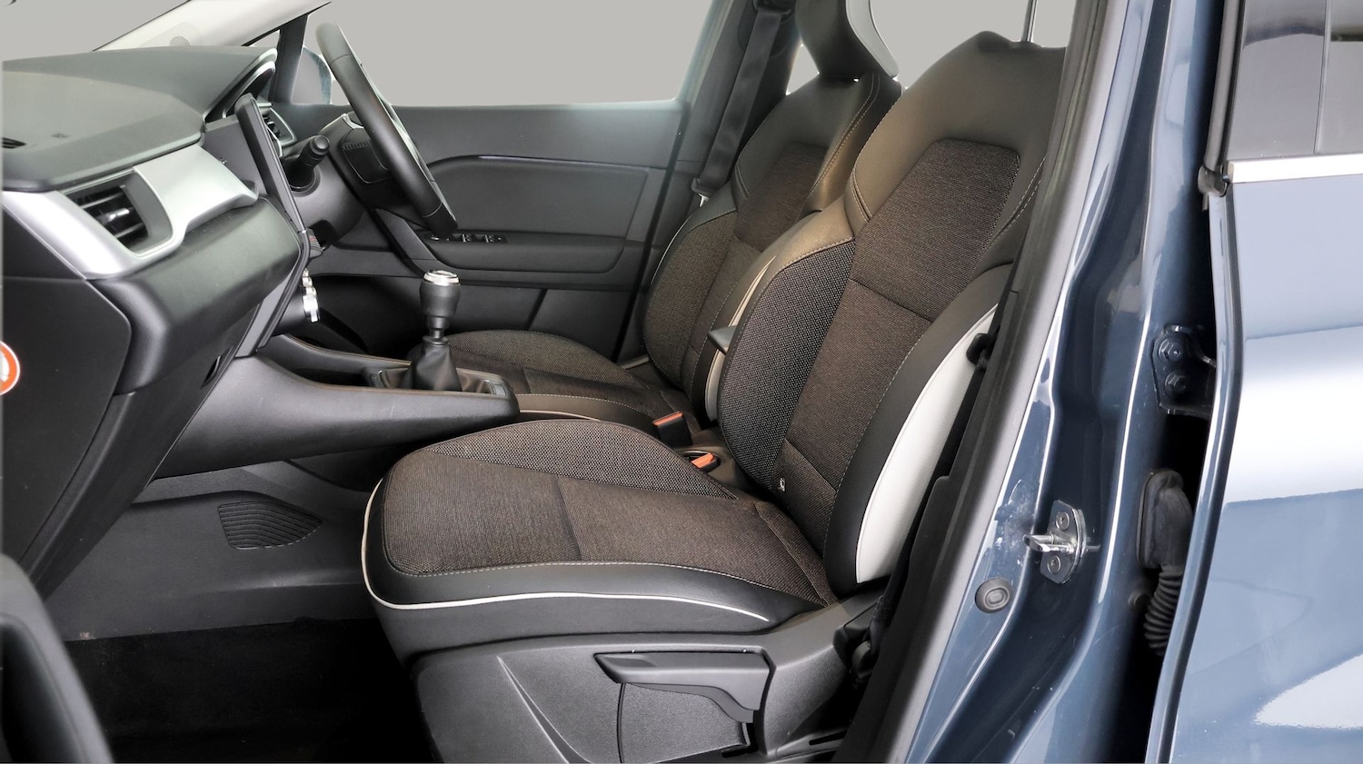 Used Renault Captur 2022 for sale - 77692395: Photo 13