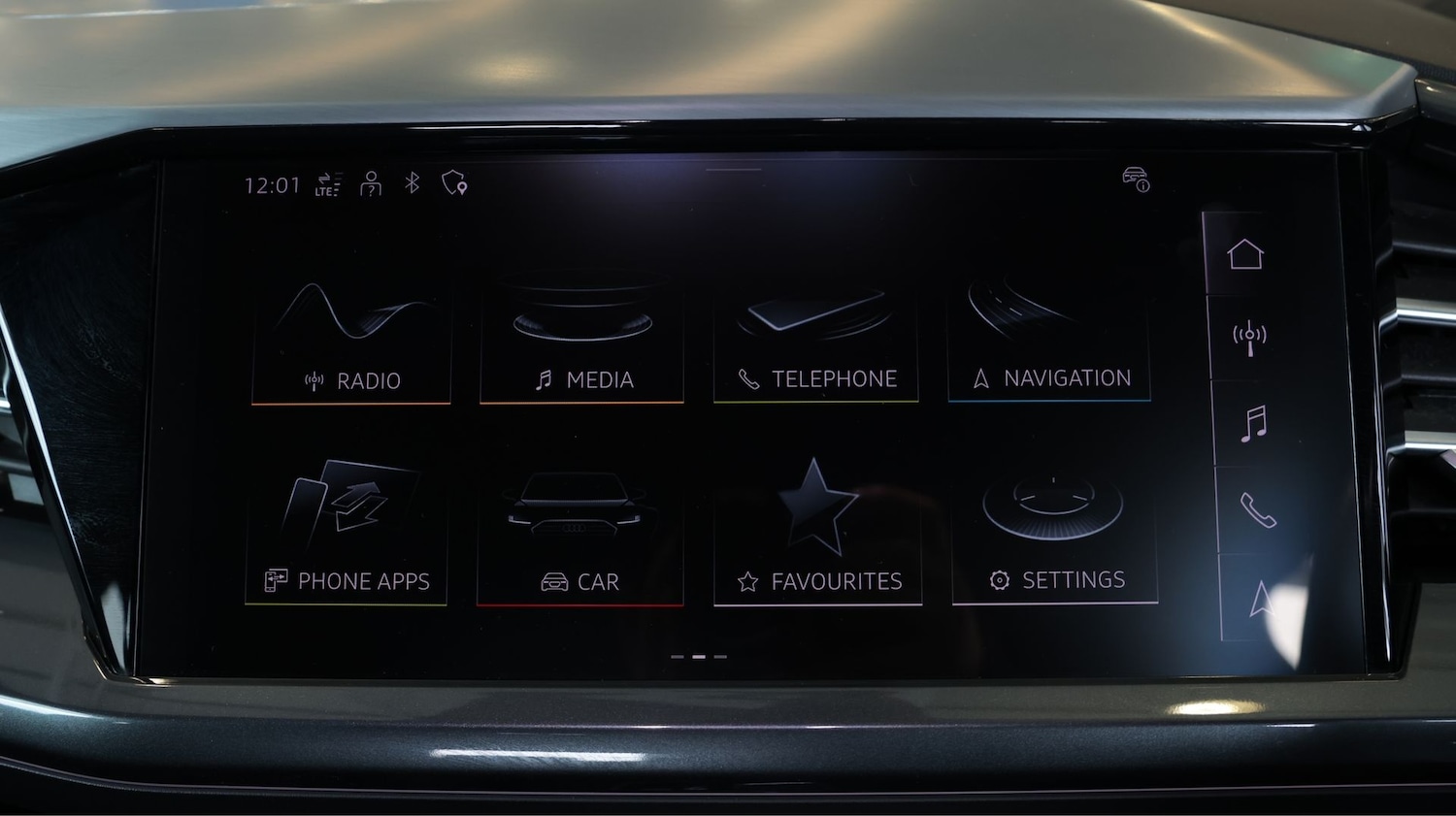 Used Audi Q4 e-tron 2023 for sale - 77678989: Photo 11