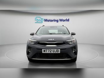 Used Kia Stonic 2022 for sale - 78108080: Photo