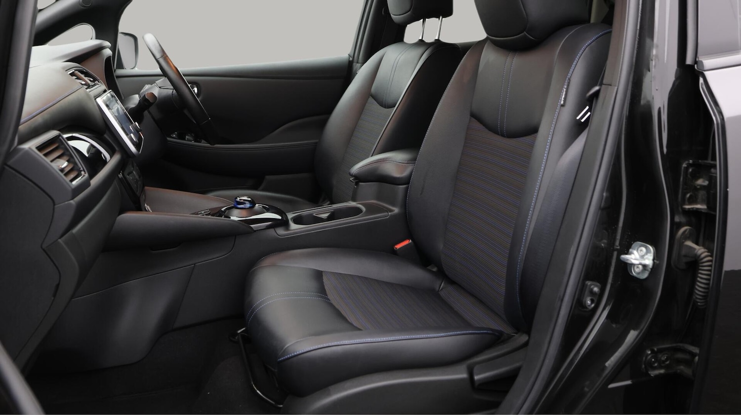 Used Nissan Leaf 2021 for sale - 76485564: Photo 15