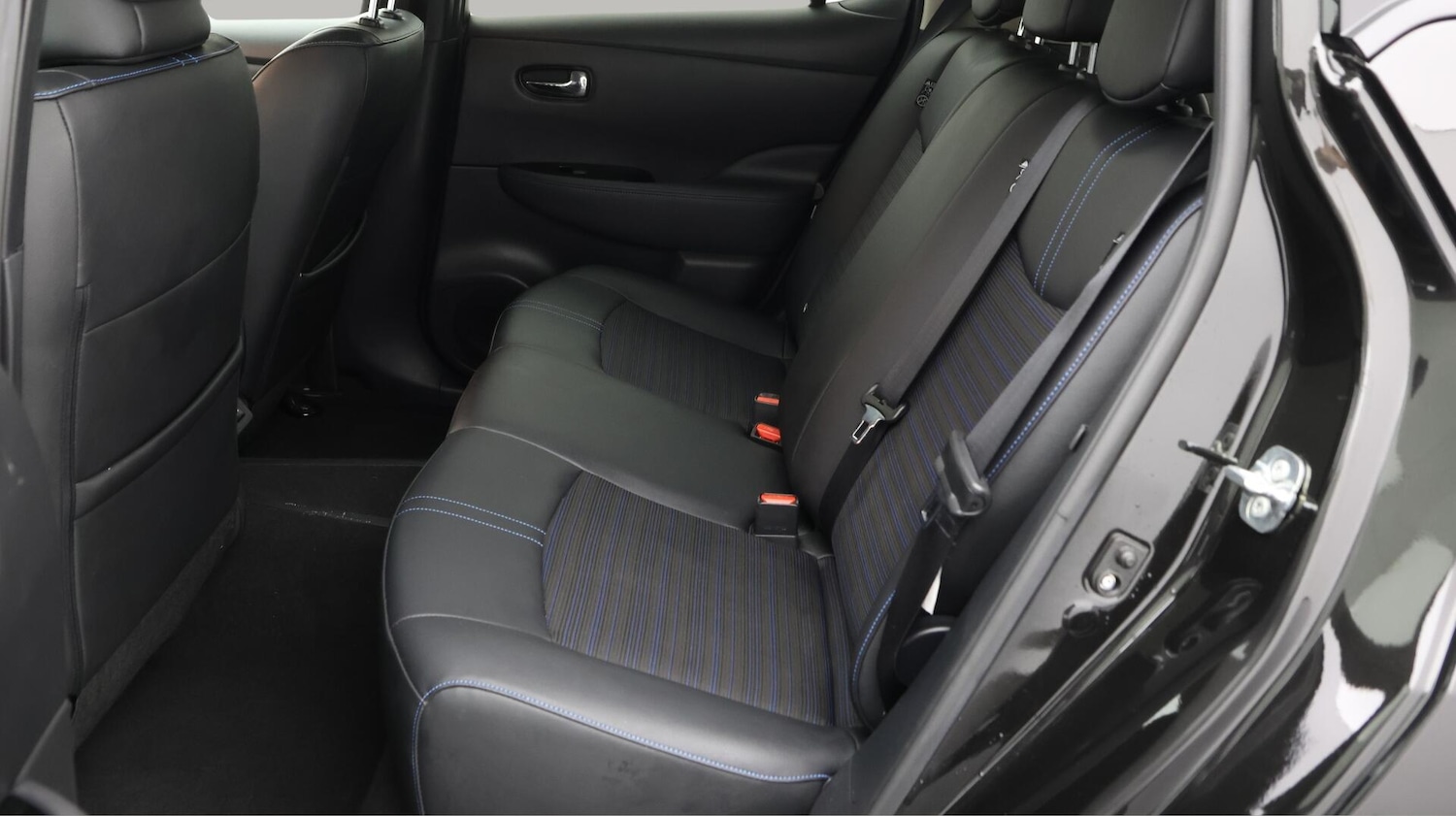 Used Nissan Leaf 2021 for sale - 76485564: Photo 17