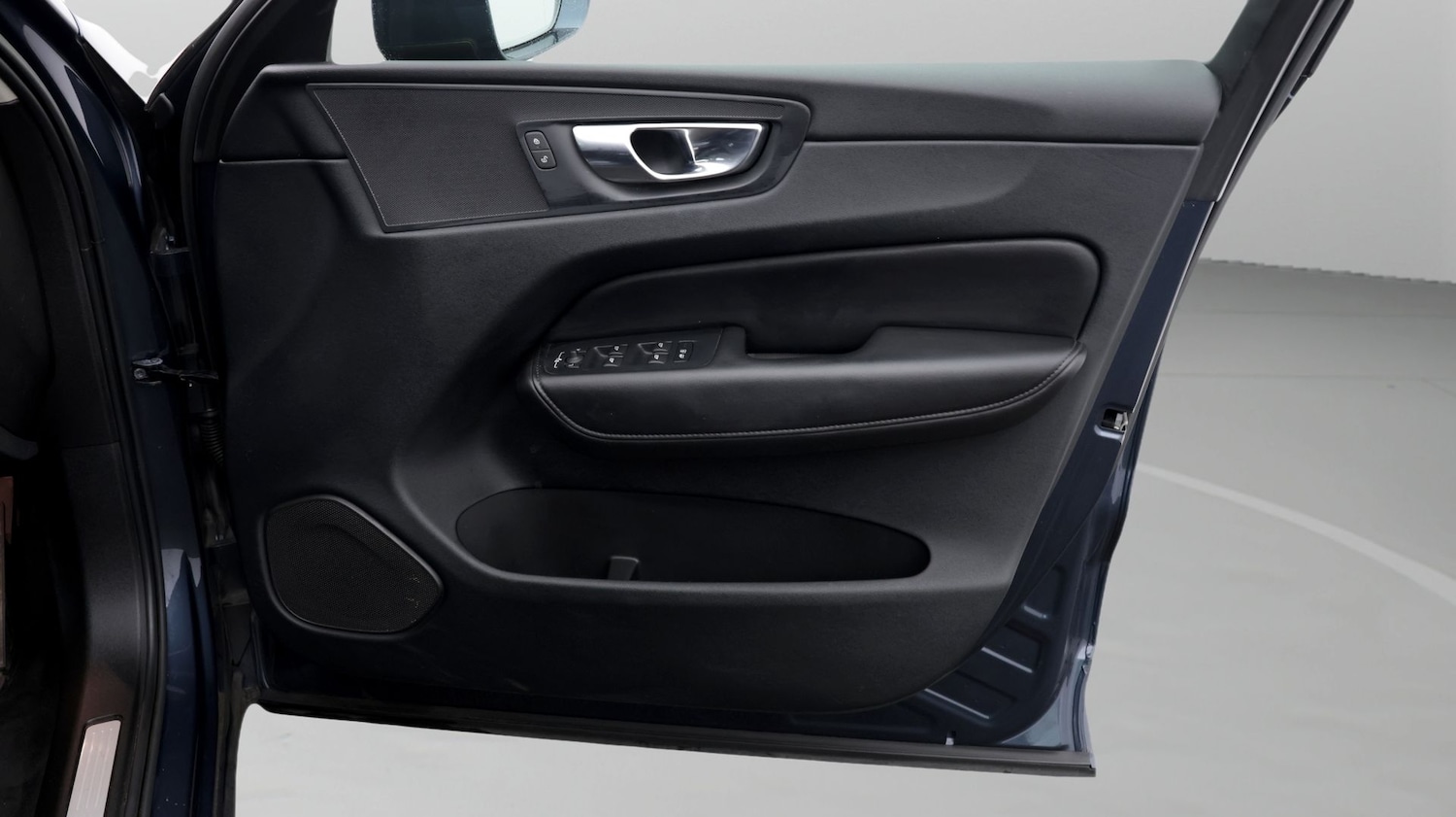 Used Volvo XC60 2022 for sale - 77919188: Photo 15